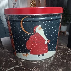Christmas Swiss Colony Santa Claus Holiday Snack Container